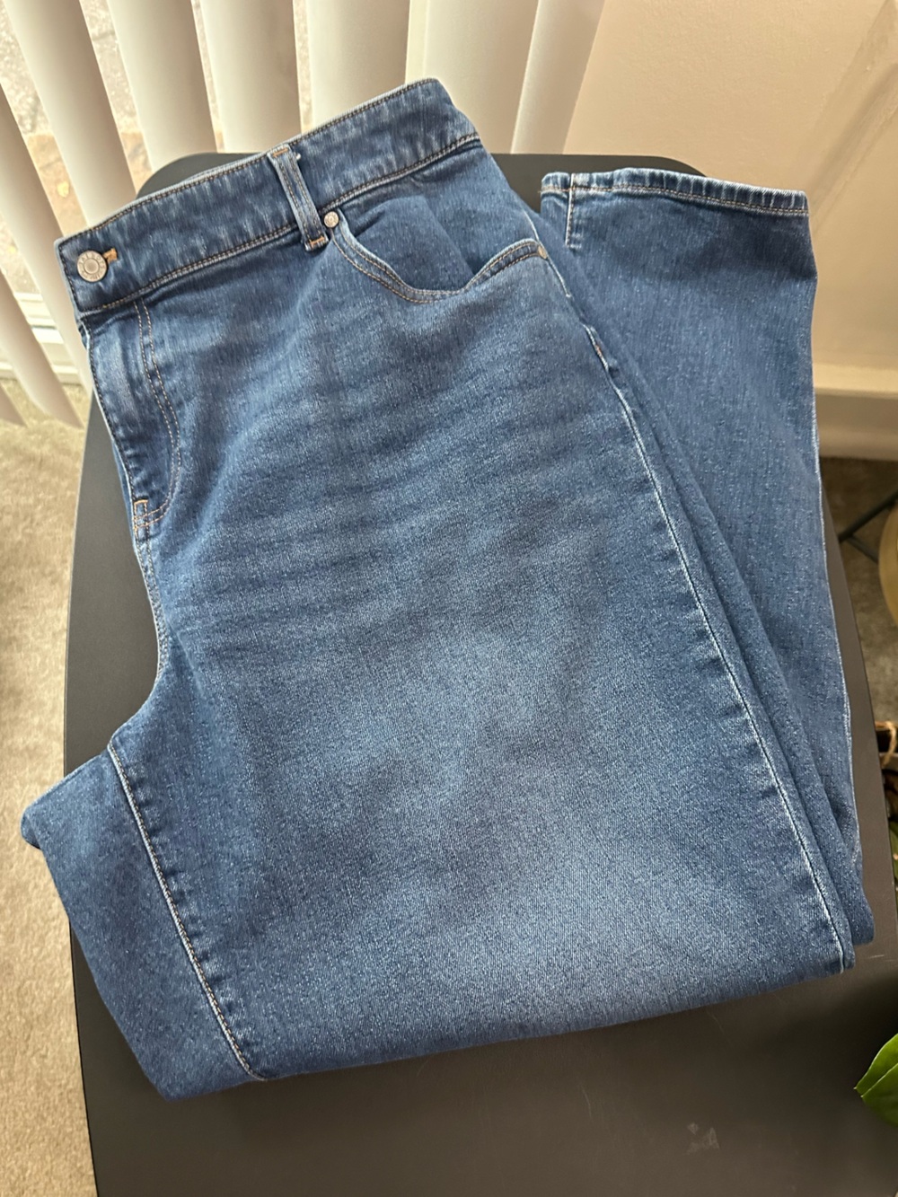 Talbots Women’s Everyday Relaxed Jeans 20W - Picture 3 of 5